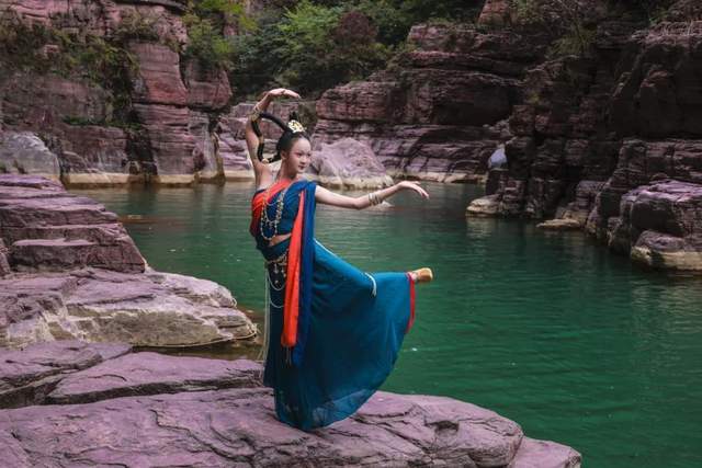 Debut! Flying dance! Yuntaishan National Style Performing Arts promotes new shows.