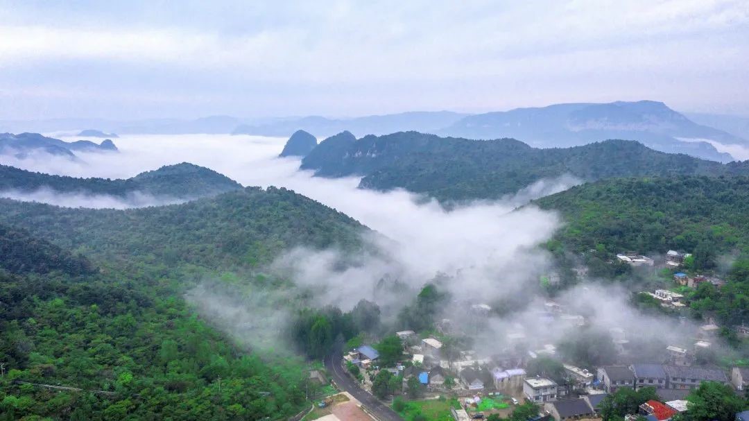 This summer, I want to meet you in Fenglinxia