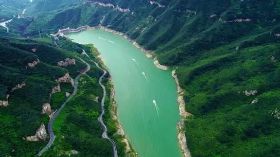 Dragon Boat Festival follow Qu Yuan poetry Yuntaishan!