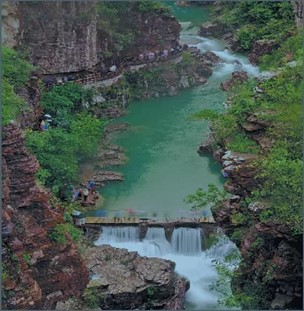 Yuntaishan Hongshixia: Three wonders created by uncanny workmanship
